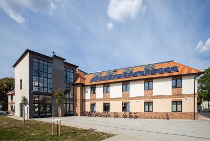 devavanya-varoshaza-06